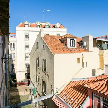 Down Chiado Easy * Lisbon