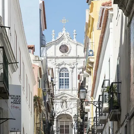Down Chiado Easy Apartment Lisbon
